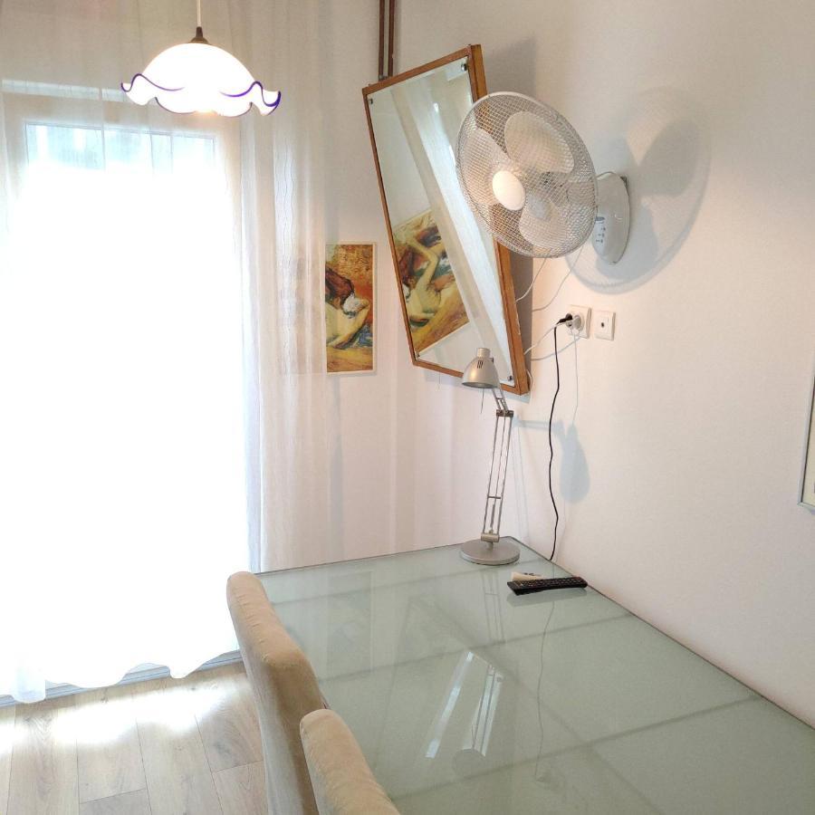 Promenade Apartment With Sea View Thessaloníki Eksteriør billede